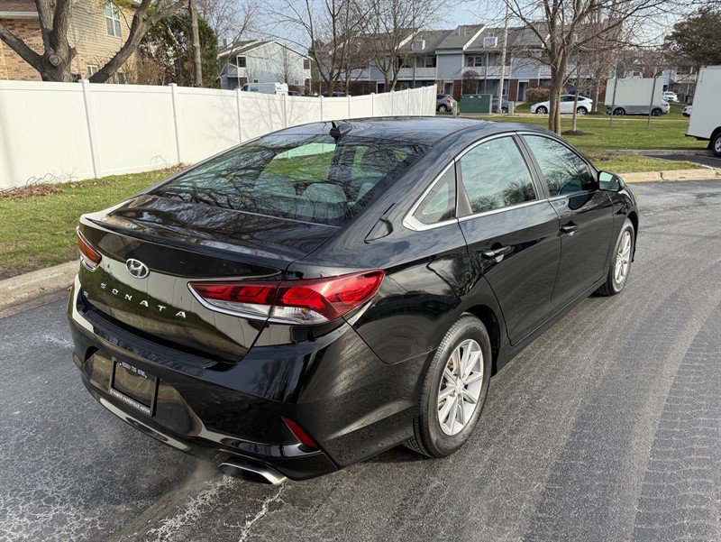 Used 2018 Hyundai Sonata SE FWD image 6