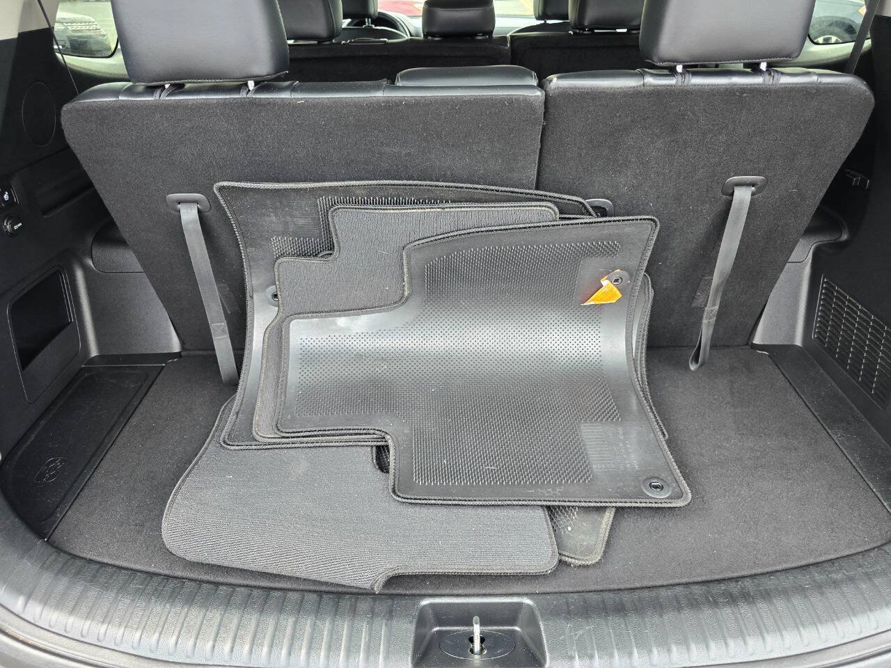 Used 2020 Kia Telluride S w/ S 8 Passenger Seating Package AWD/4WD image 31