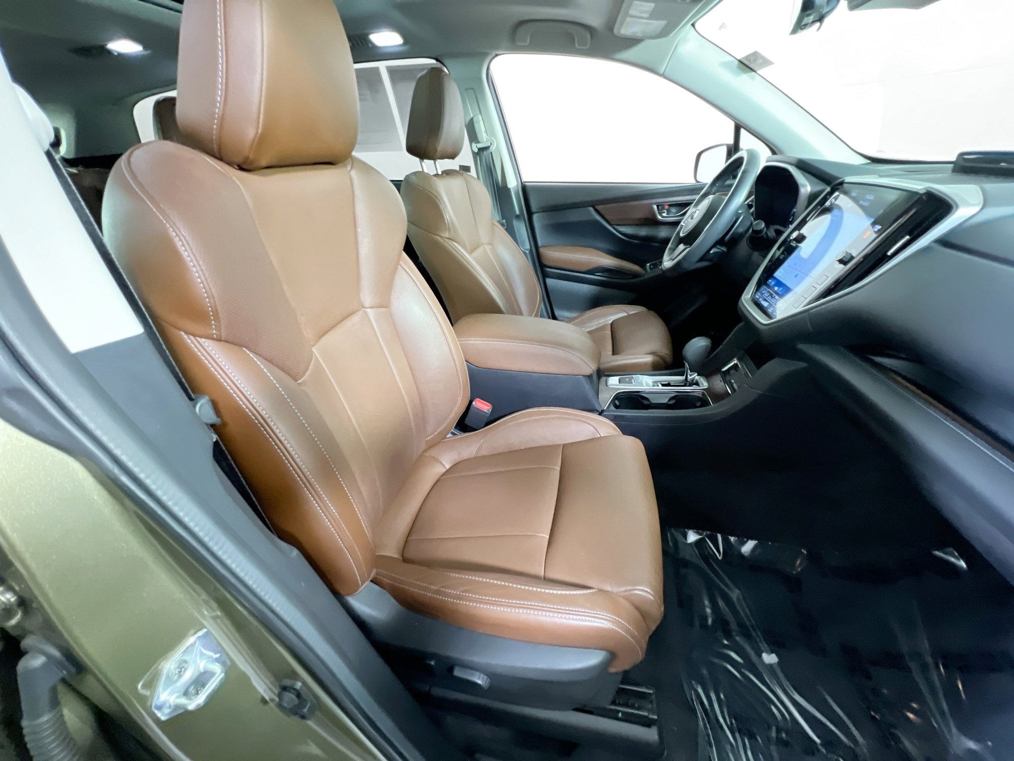 Used 2023 Subaru Ascent Touring AWD/4WD image 31
