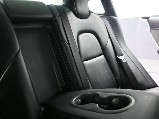 Used 2019 Tesla Model 3 Standard Range Plus image 19