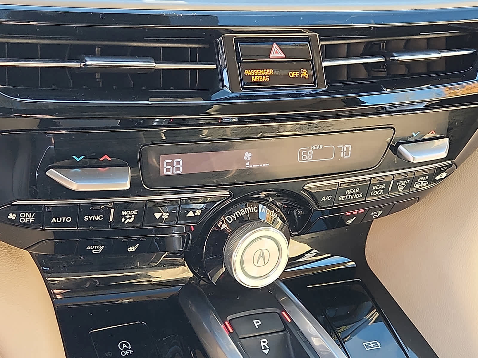 Used 2023 Acura MDX SH-AWD image 17