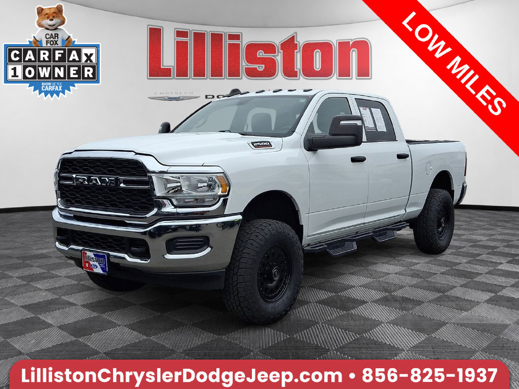 Used 2024 RAM 2500 Tradesman w/ Chrome Appearance Group AWD/4WD image 1