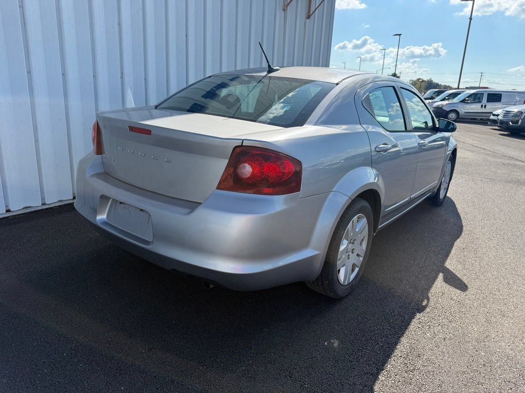 Used 2013 Dodge Avenger SE FWD image 8
