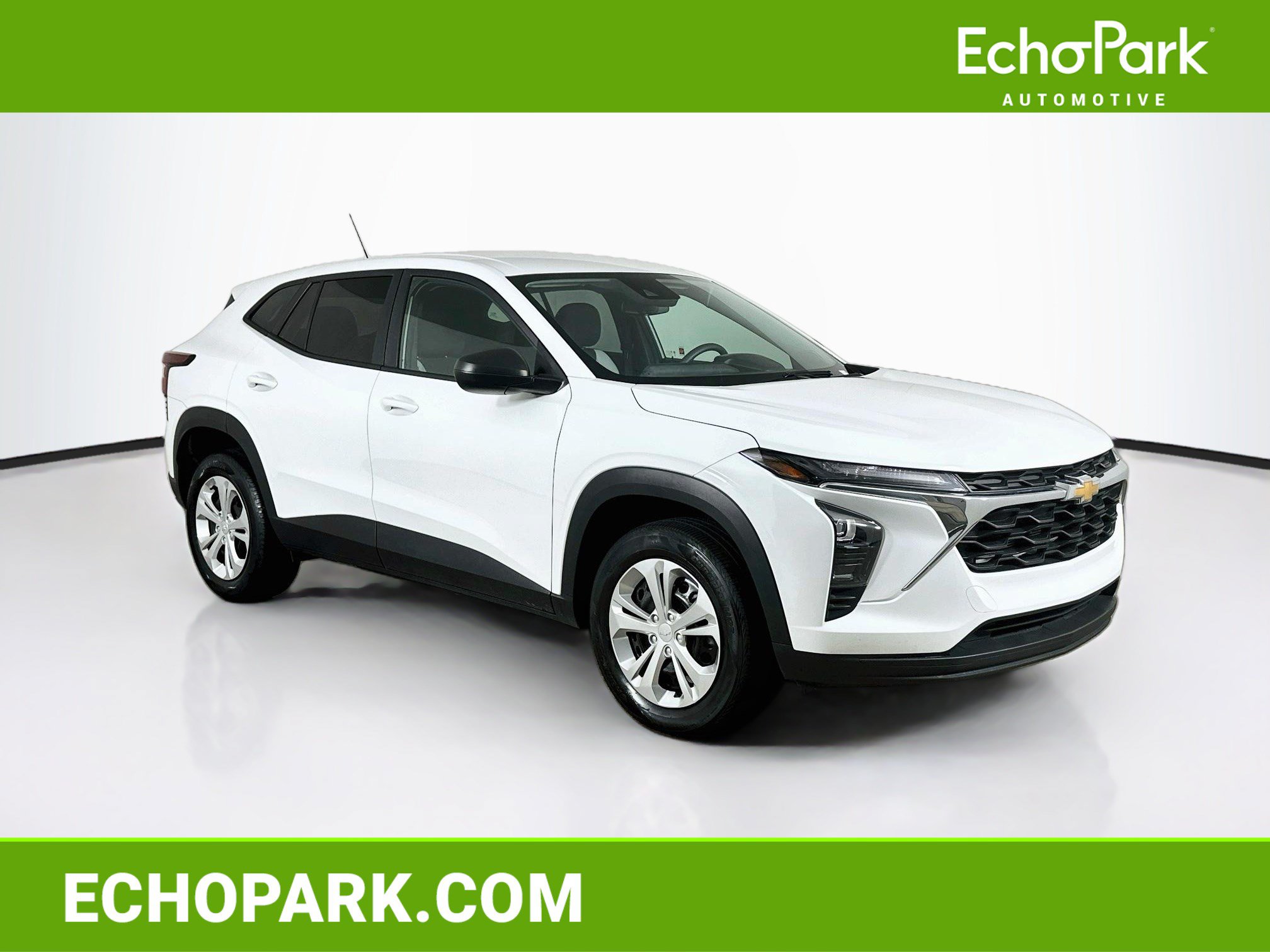 Used 2025 Chevrolet Trax LS