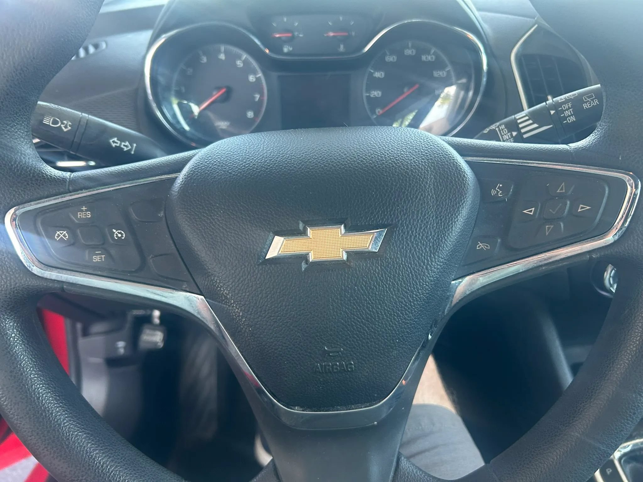 Used 2019 Chevrolet Cruze LS w/ LS Convenience Package FWD image 12