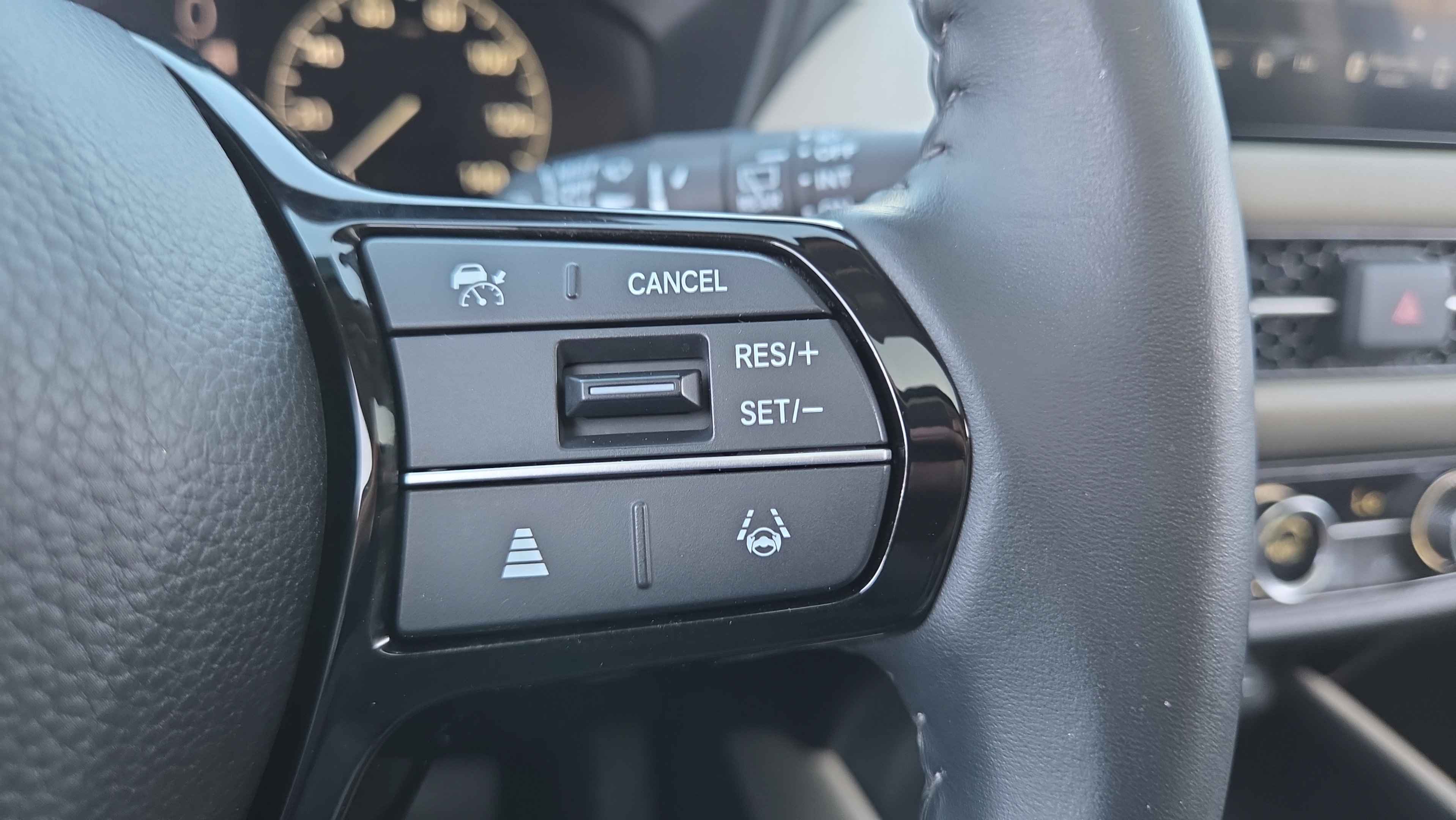 Certified 2023 Honda HR-V EX-L image 23