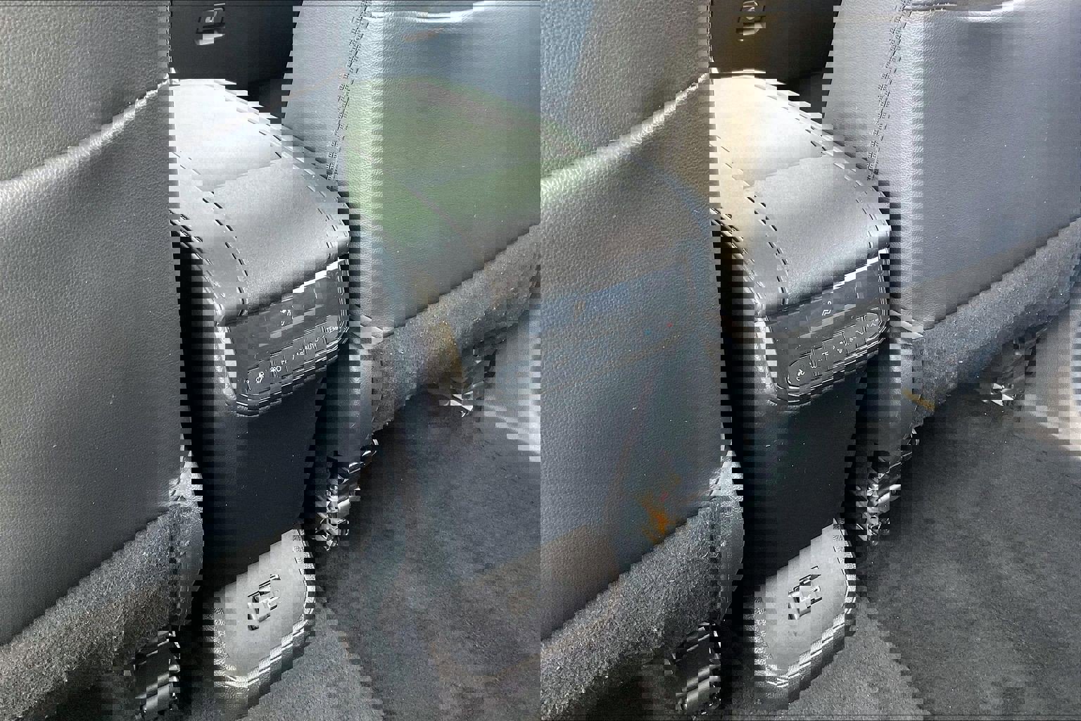 Used 2022 Toyota Highlander XSE image 41