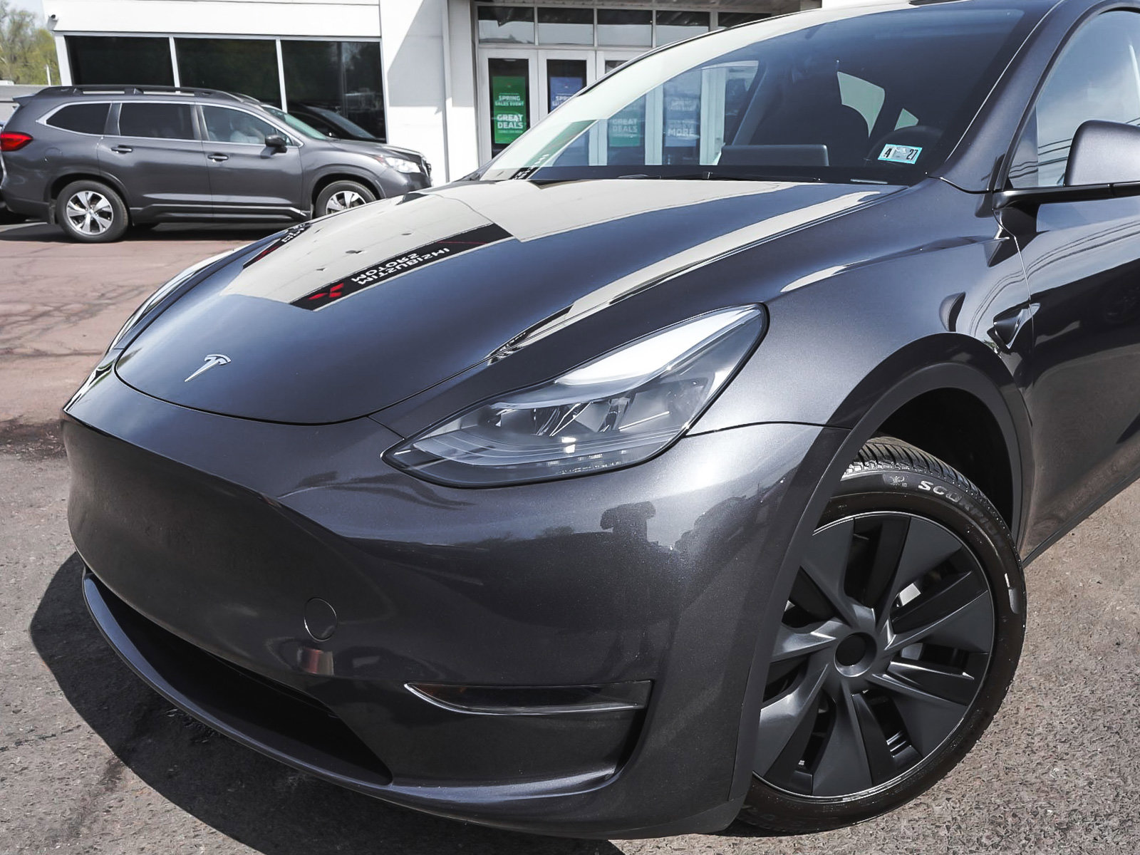 Used 2025 Tesla Model Y Long Range AWD/4WD image 44