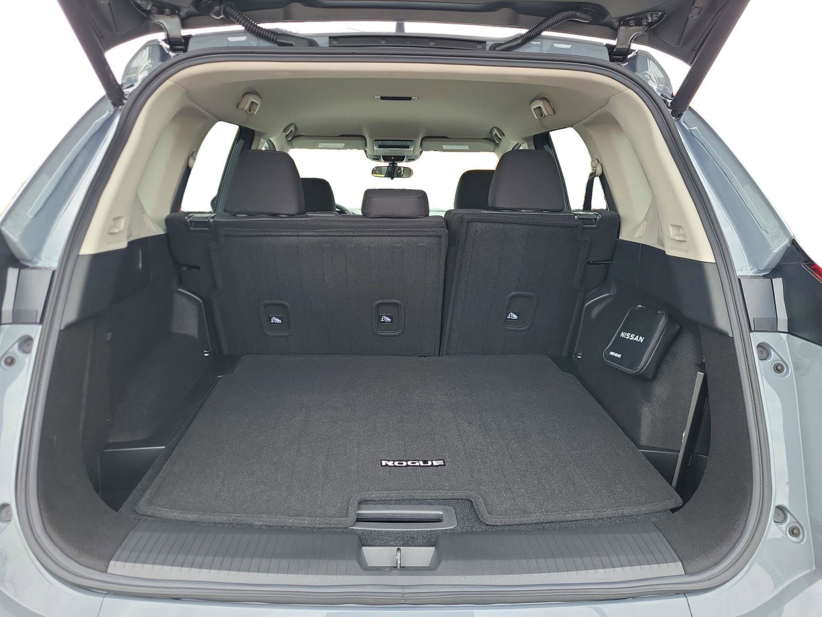 New 2026 Nissan Rogue SV w/ Cold Weather Package image 21