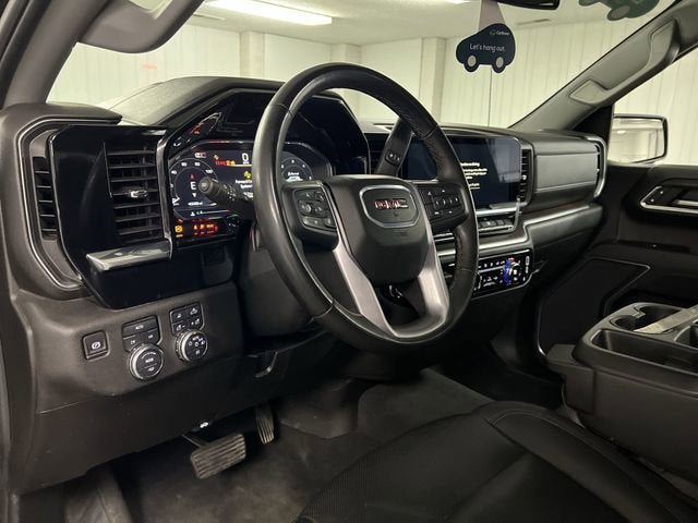 Certified 2025 GMC Sierra 1500 SLT AWD/4WD image 10