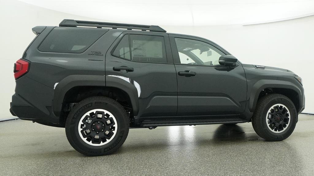New 2026 Toyota 4Runner TRD Off-Road Premium AWD/4WD image 15