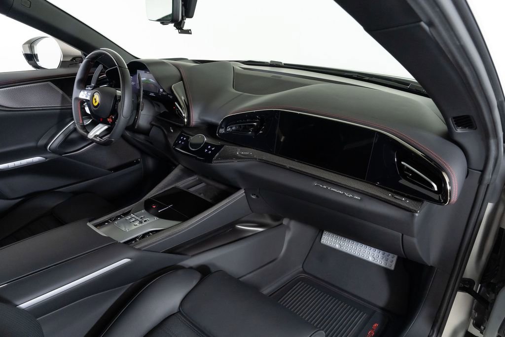 Used 2024 Ferrari Purosangue image 37