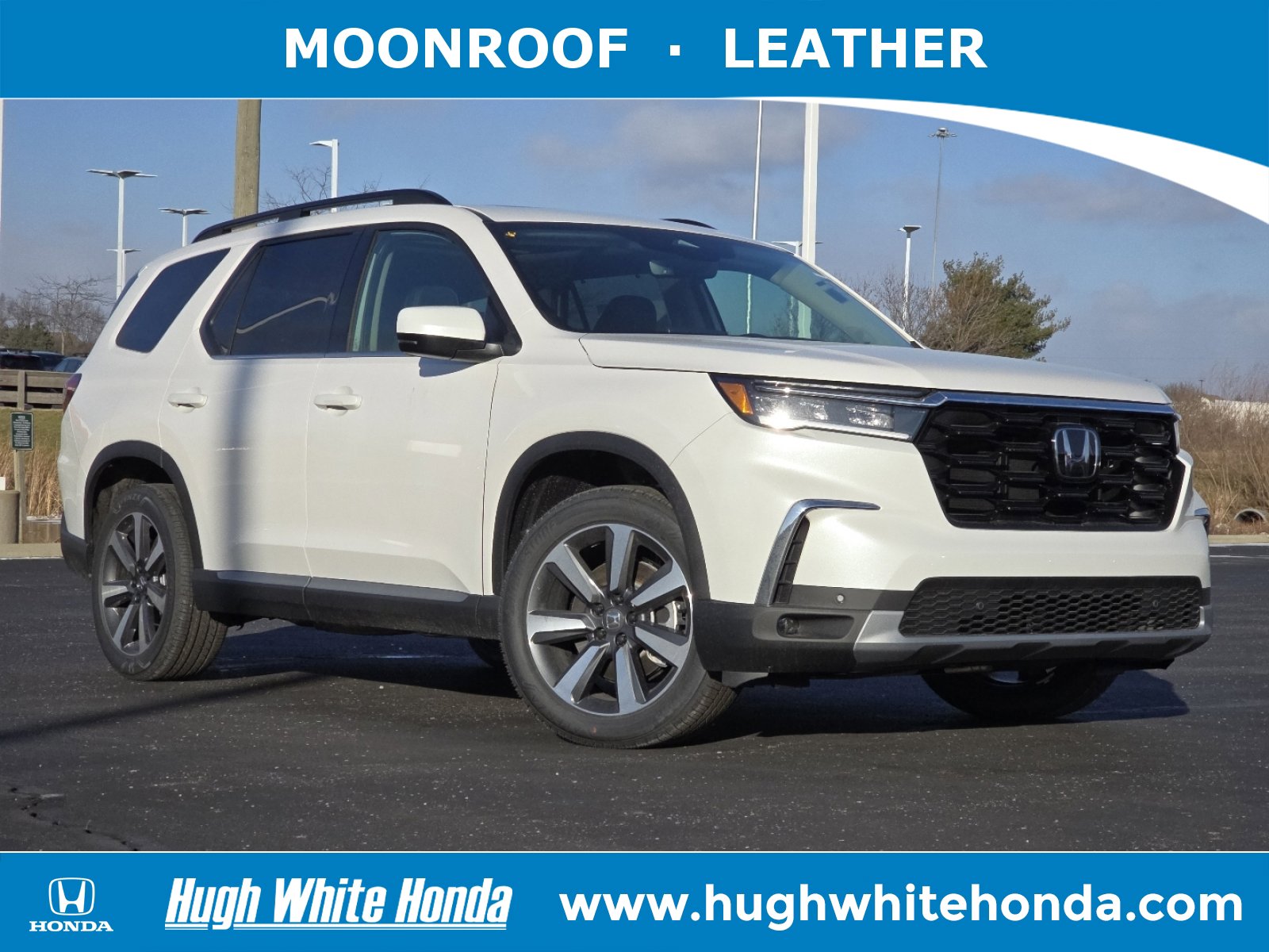 New 2025 Honda Pilot Touring image 1