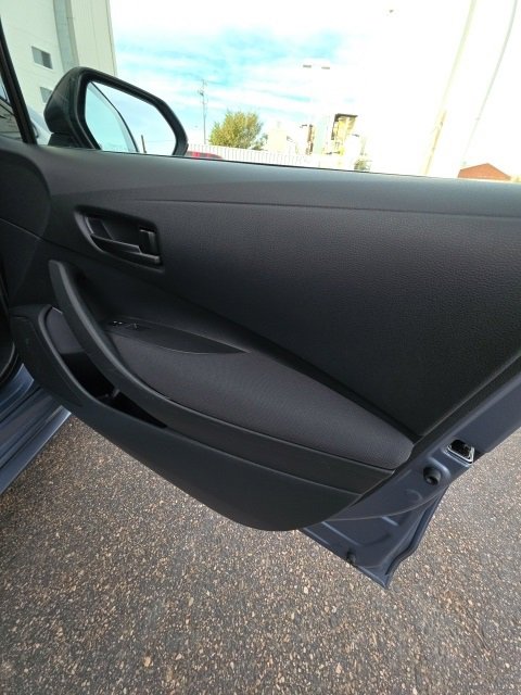 Used 2022 Toyota Corolla LE image 22