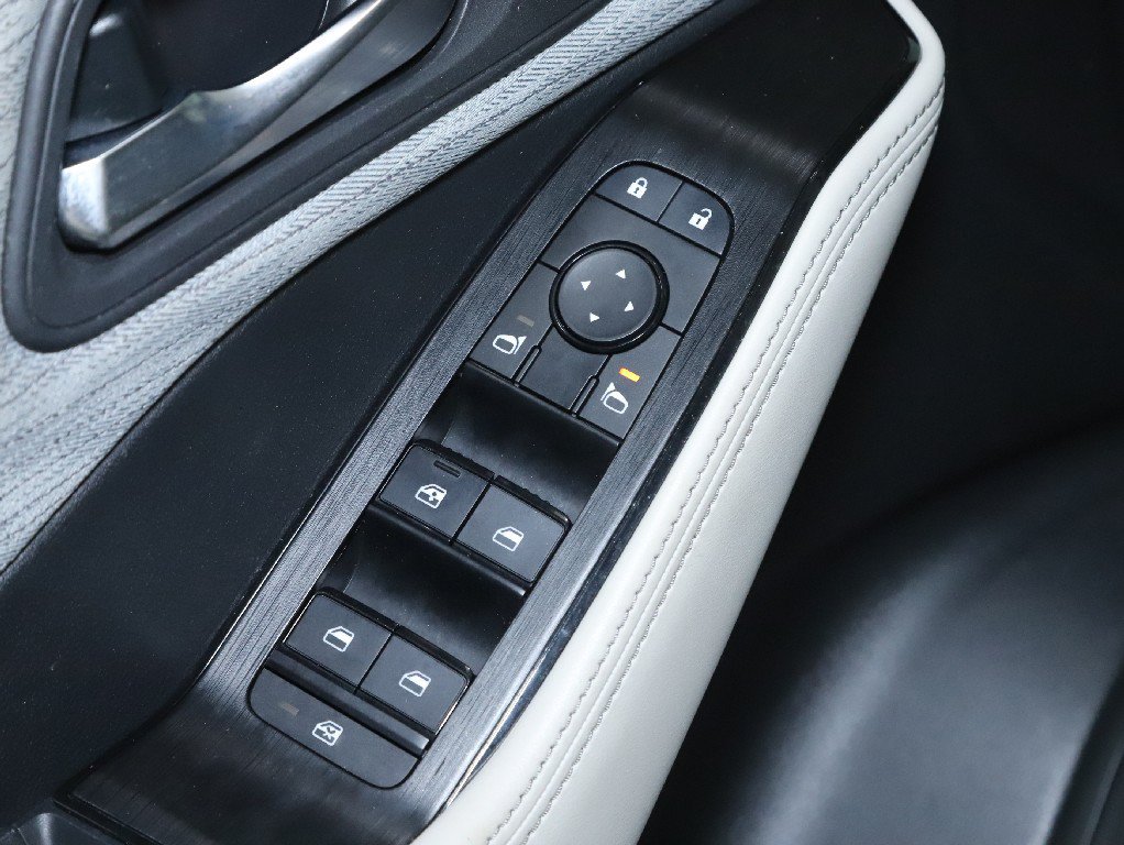 Certified 2023 Nissan Rogue SV AWD/4WD image 18