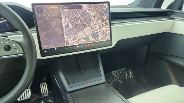 Used 2024 Tesla Model X Plaid image 48