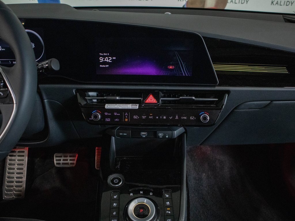 New 2023 Kia Niro Wave image 4