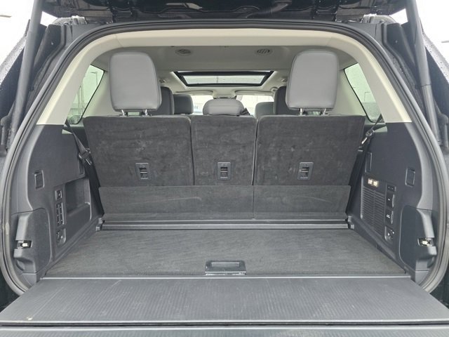 Used 2025 Ford Expedition Active image 34