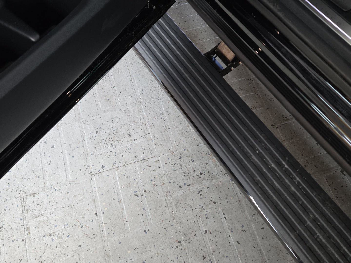 New 2025 Lincoln Navigator L Reserve w/ Jet Appearance Package image 22