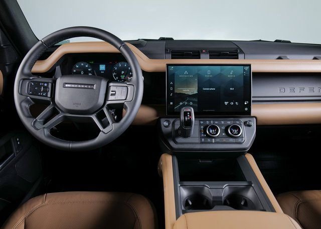 New 2026 Land Rover Defender 110 X-Dynamic SE image 11