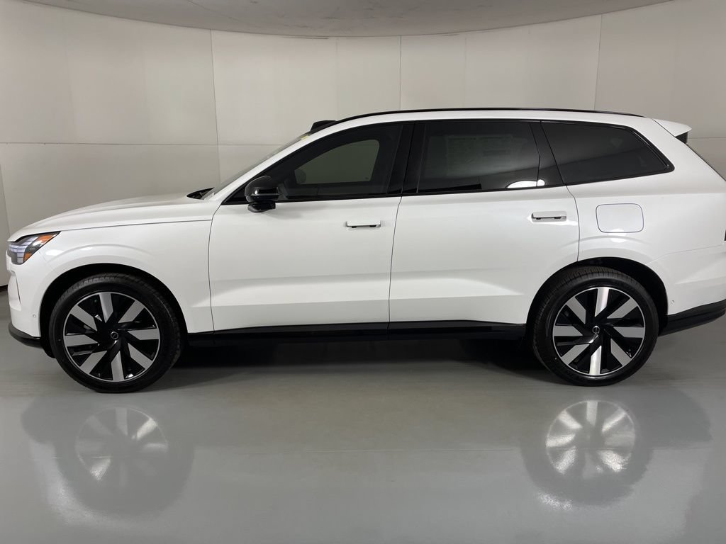 Used 2025 Volvo EX90 Plus AWD/4WD image 5