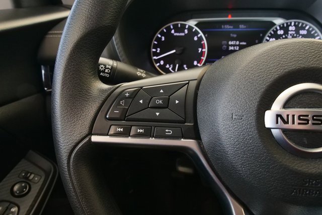 Used 2023 Nissan Sentra SV image 23