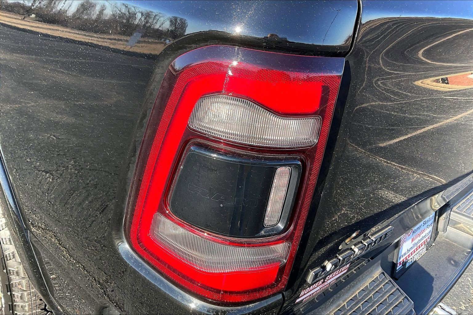 Used 2019 RAM 1500 Laramie image 24