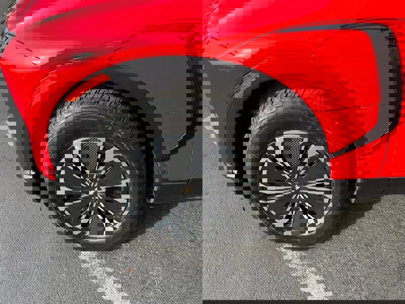 Used 2024 Chevrolet Blazer EV LT image 9