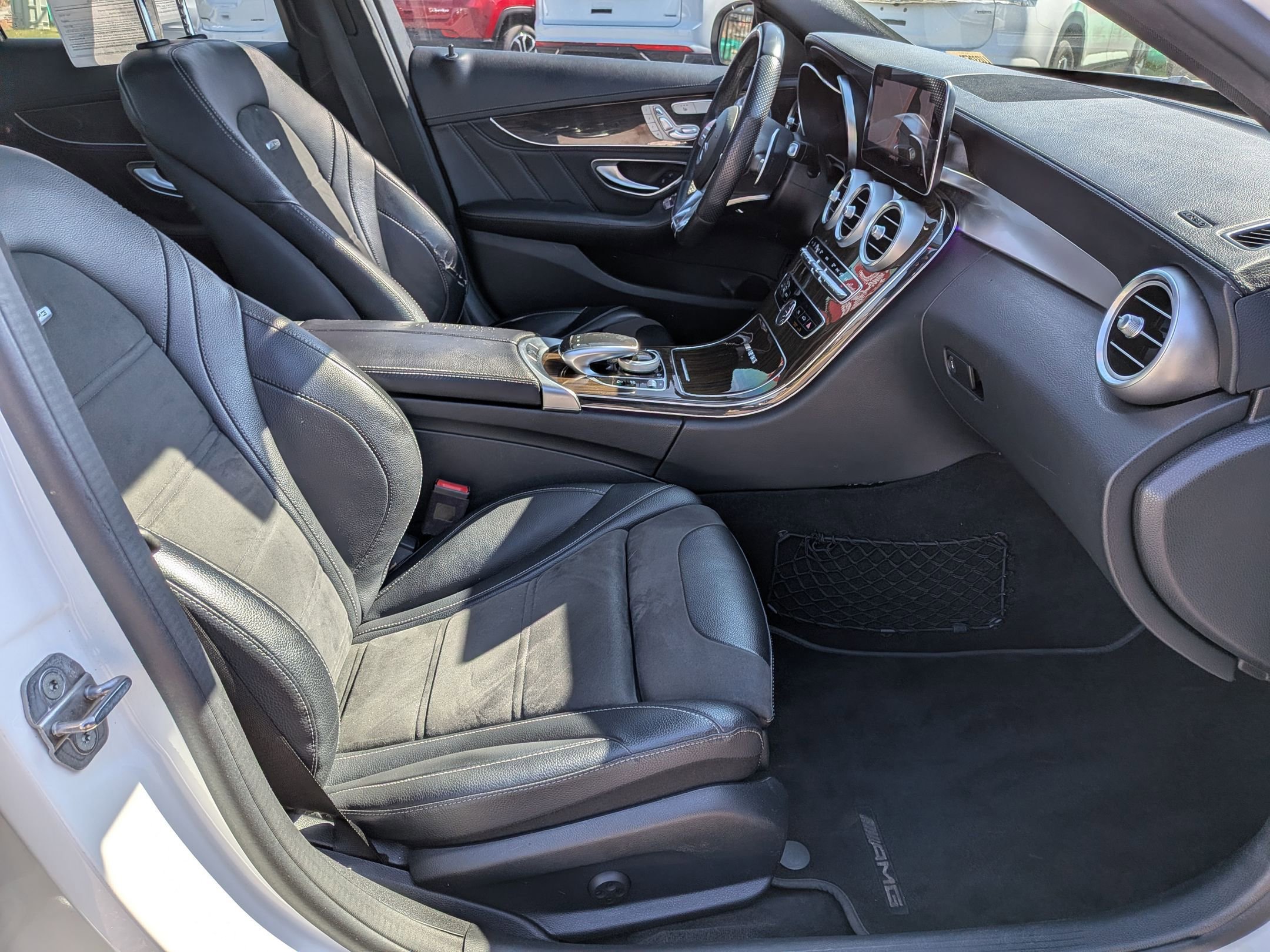 Used 2020 Mercedes-Benz C 63 AMG Sedan image 39