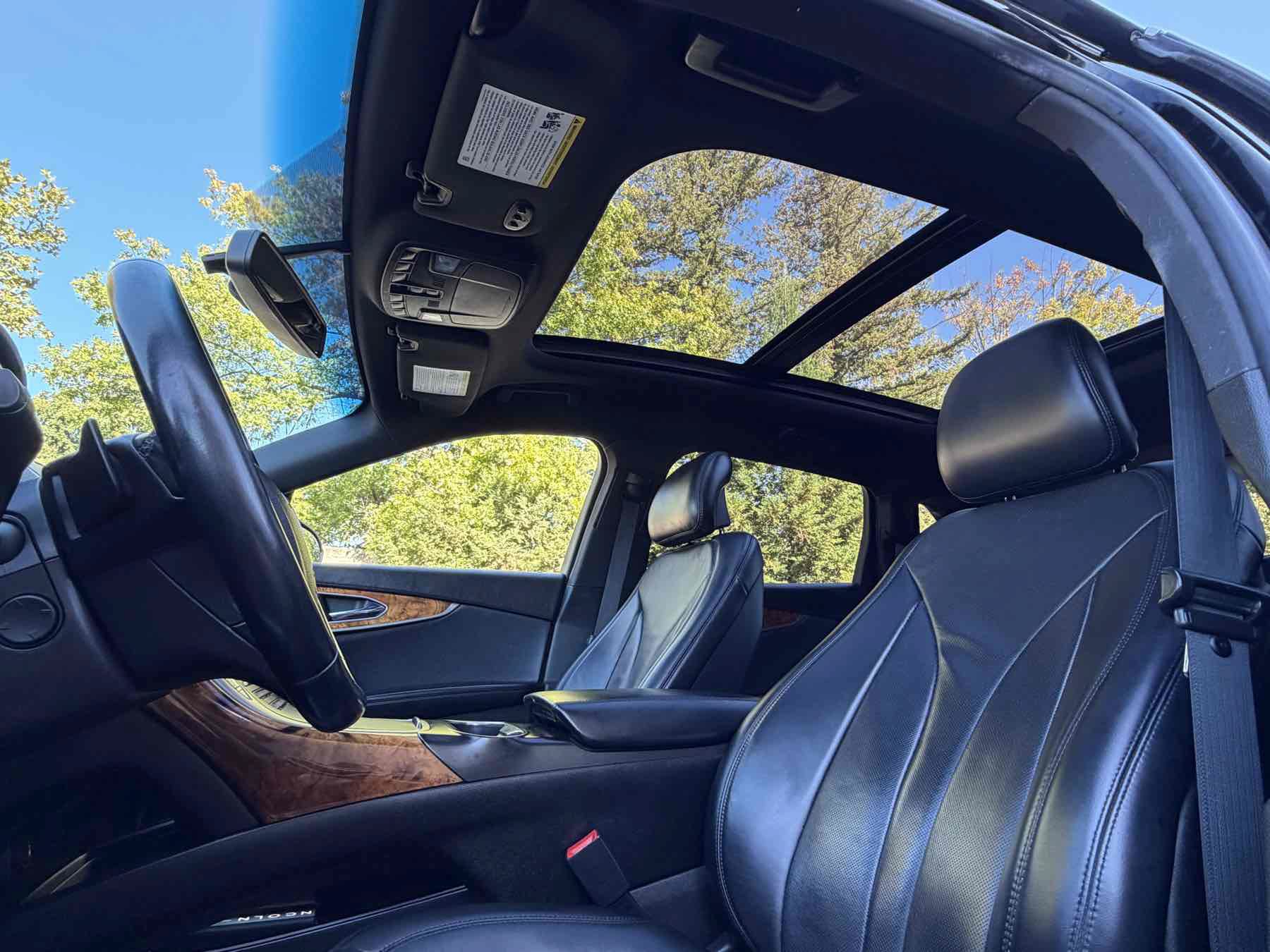 Used 2018 Lincoln MKX Reserve FWD image 9