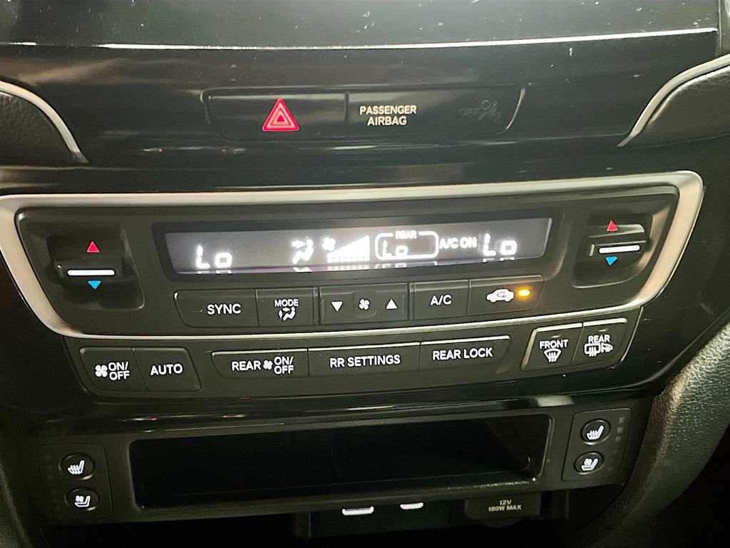 Used 2025 Honda Passport Black Edition image 16