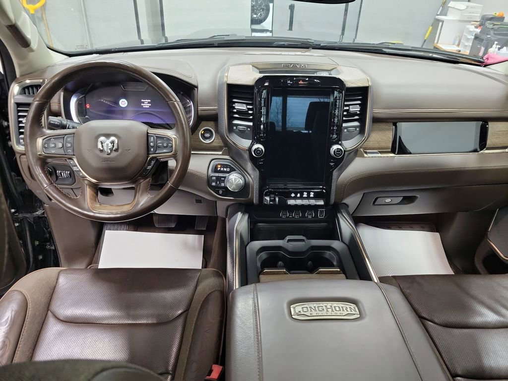 Used 2025 RAM 1500 Limited AWD/4WD image 43