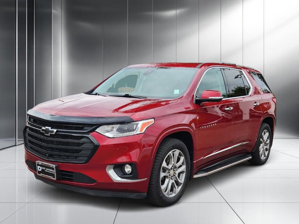 Used 2020 Chevrolet Traverse Premier w/ LPO, Black Accent Package image 26
