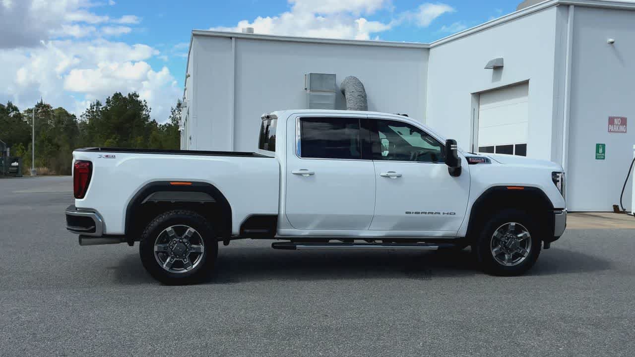 New 2026 GMC Sierra 2500 SLE w/ SLE Value Package; AWD/4WD image 9