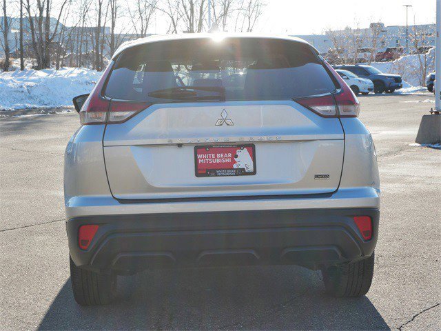 Used 2022 Mitsubishi Eclipse Cross LE image 6