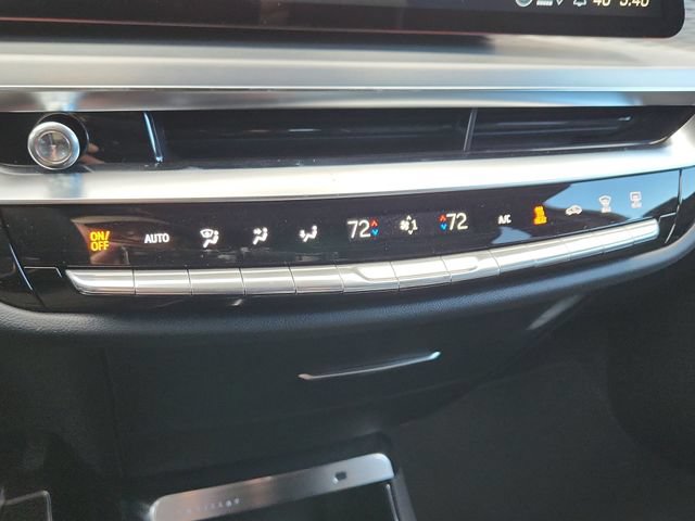 New 2026 Cadillac Lyriq V AWD/4WD image 17