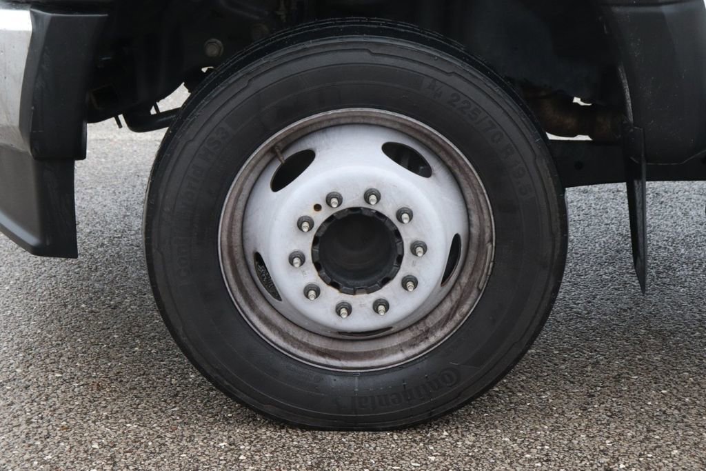 Used 2021 Ford F550 2WD Regular Cab Super Duty image 43