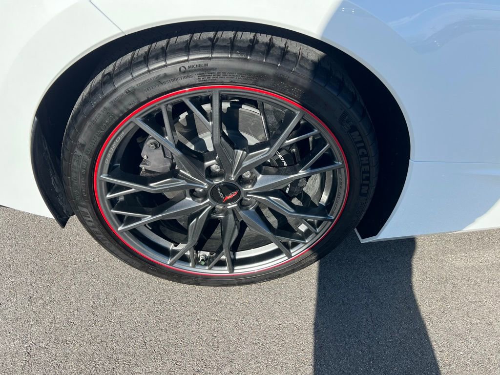 Used 2023 Chevrolet Corvette Stingray Preferred Cpe w/ Stealth Interior Trim Package image 11