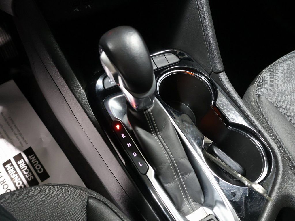 Used 2024 Buick Encore GX Preferred image 31