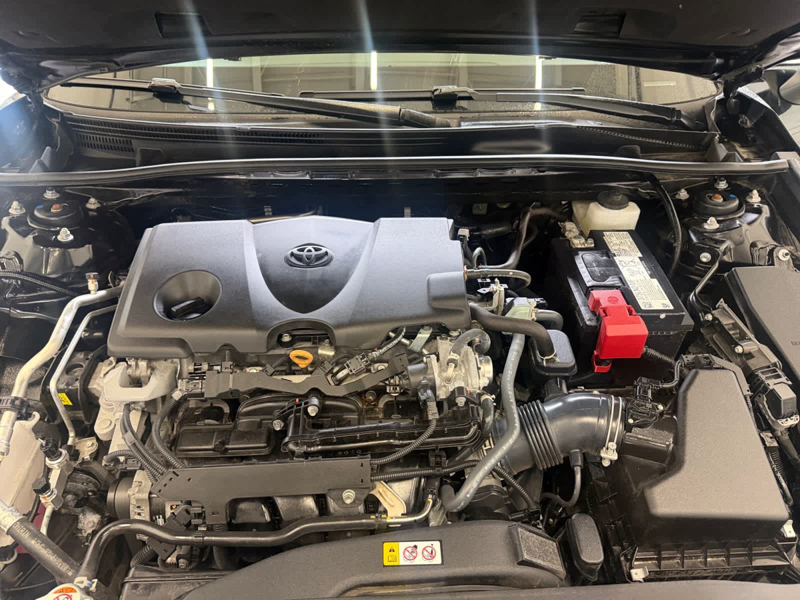 Used 2024 Toyota Camry SE FWD image 23