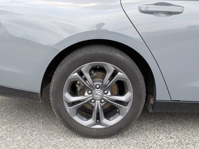 Used 2025 Honda Accord EX-L image 9