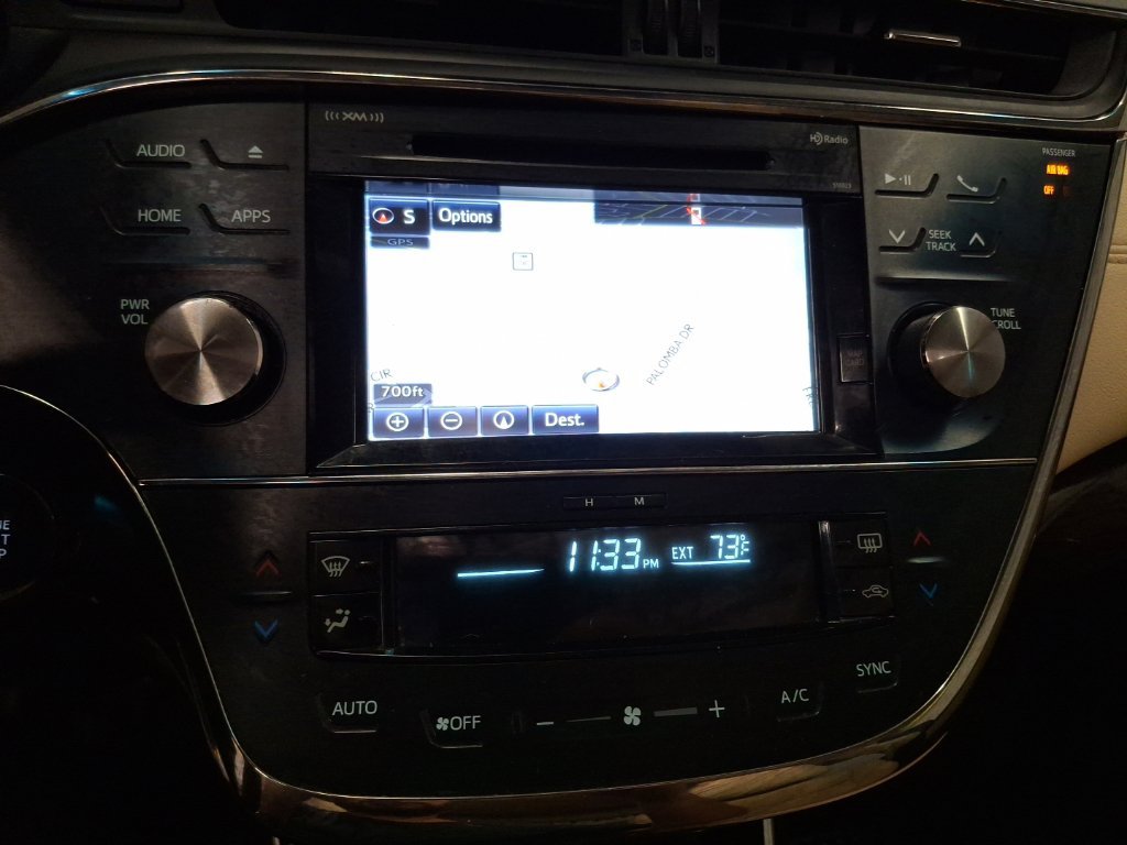 Used 2015 Toyota Avalon XLE Touring FWD image 28