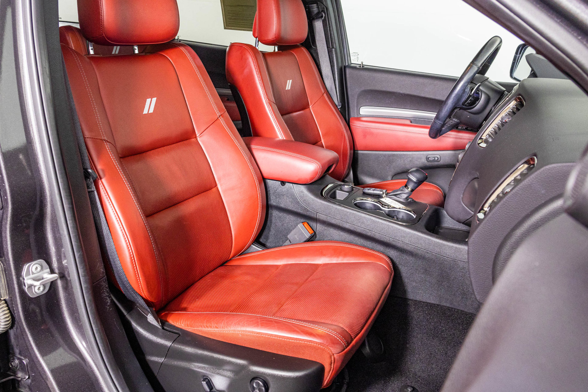 Used 2020 Dodge Durango R/T w/ Blacktop Package AWD/4WD image 47