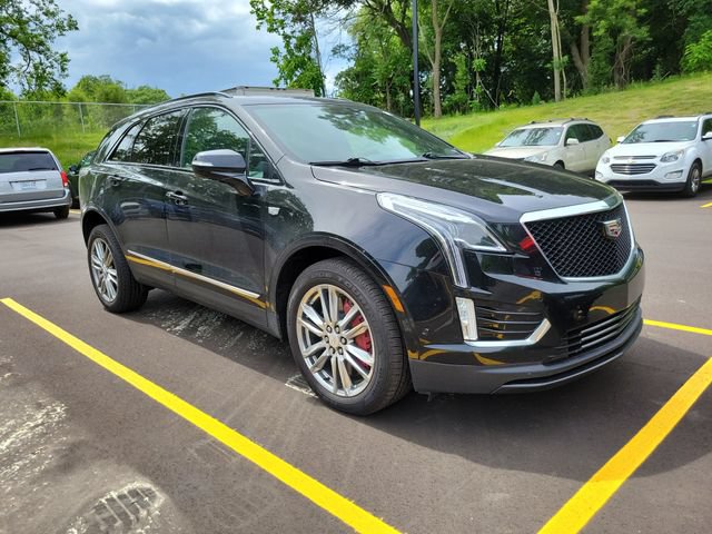 Used 2022 Cadillac XT5 Sportv w/ Technology Package AWD/4WD image 1