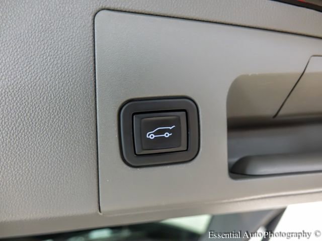Certified 2023 Cadillac XT5 Premium Luxury w/ Technology Package AWD/4WD image 24