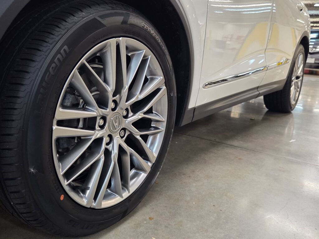 Certified 2023 Acura MDX w/ Advance Package AWD/4WD image 12