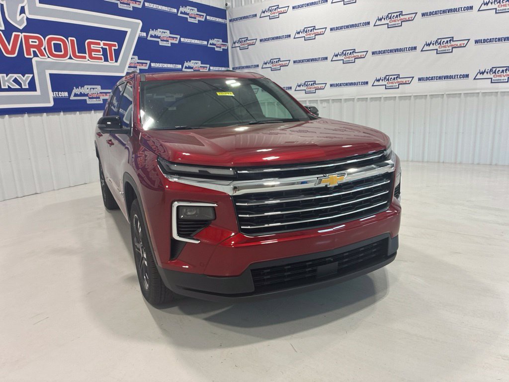 New 2027 Chevrolet Traverse LT w/ Enhanced Driving Package FWD image 8