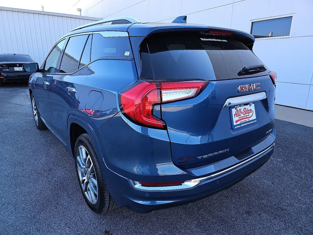Used 2024 GMC Terrain Denali image 5