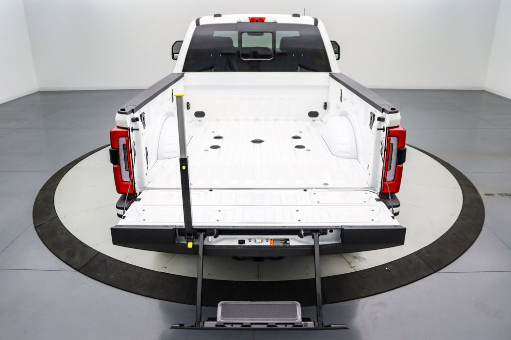 New 2026 Ford F250 Platinum w/ Tremor Off-Road Package image 6