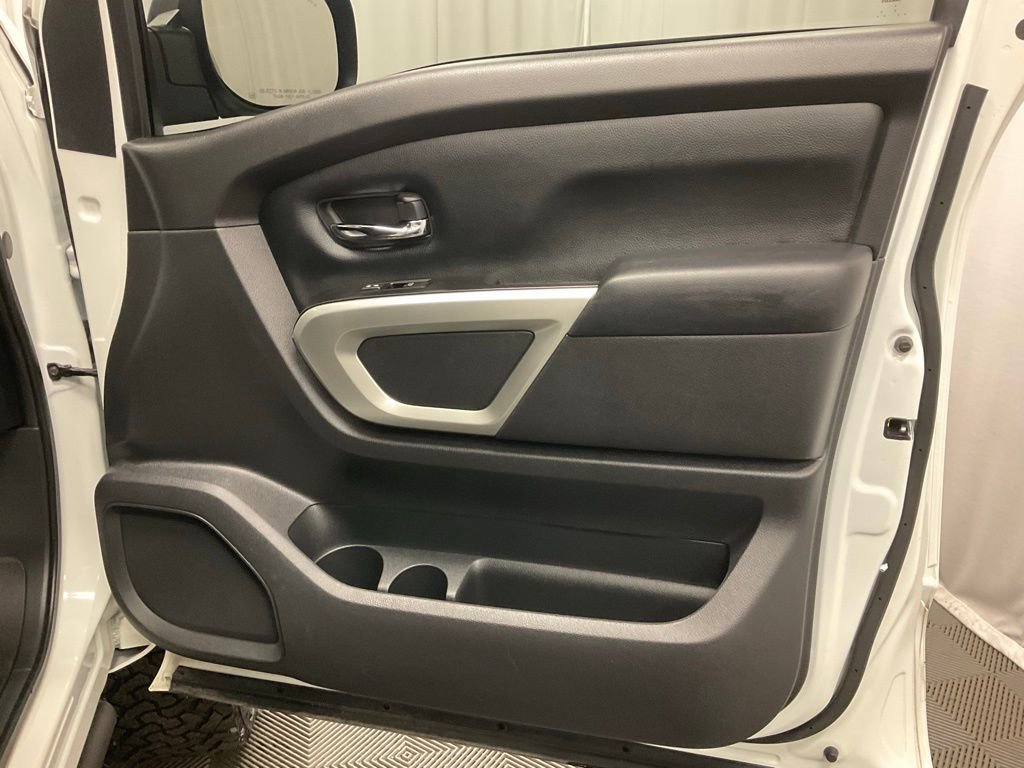 Used 2023 Nissan Titan SV w/ Accessory Utility Package image 27